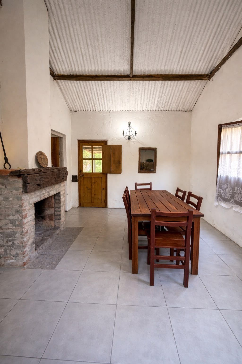 Casa Álvarez: Living comedor